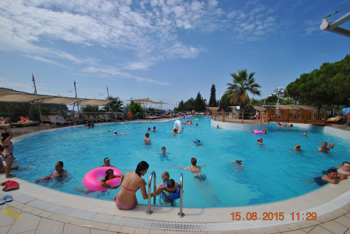 imagini hotel PINE BAY KUSADASI